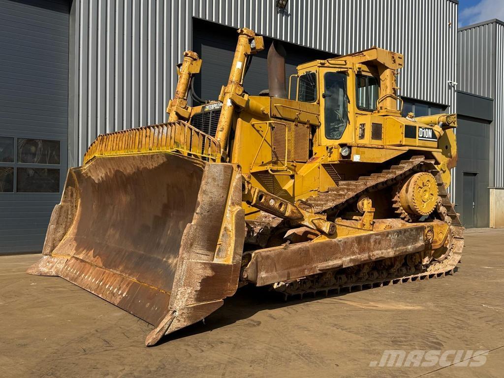 CAT D10N Гусеничные бульдозеры