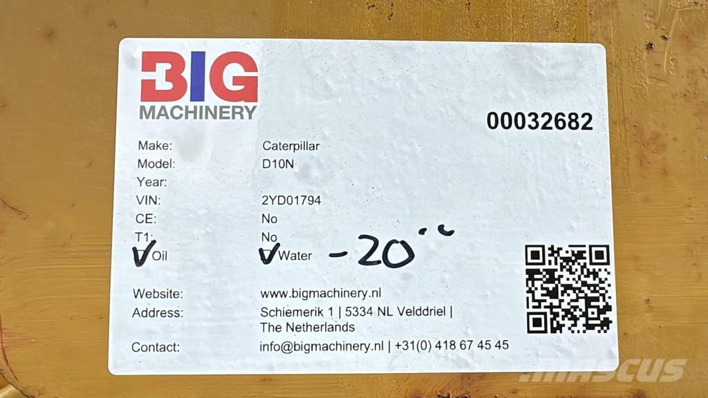 CAT D10N Гусеничные бульдозеры