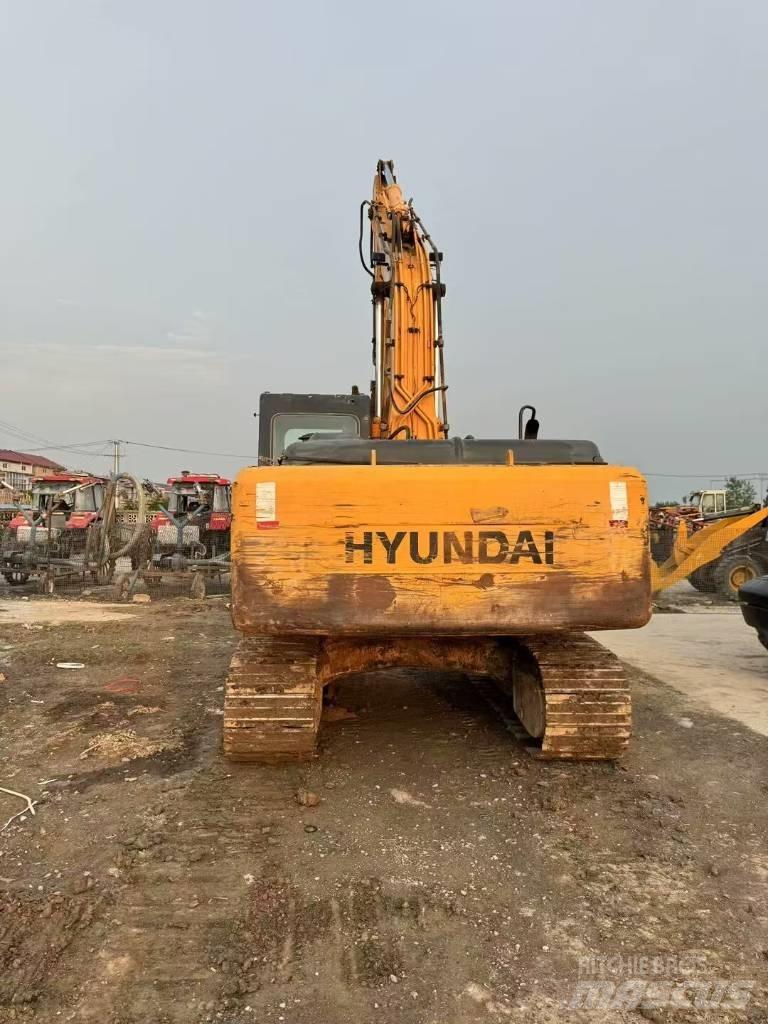 Hyundai 215lc-7 Гусеничные экскаваторы