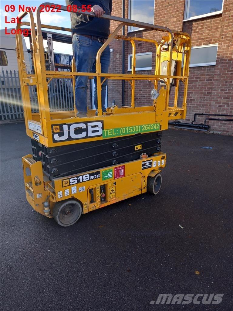 JCB 1930E Ножничные подъемники
