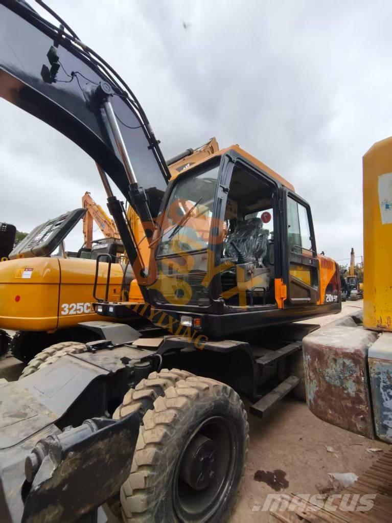 Hyundai 210W-9 Гусеничные экскаваторы