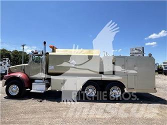 Peterbilt 330 Строительная техника - Другие
