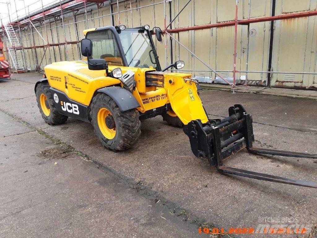JCB 525-60 Телескопические погрузчики
