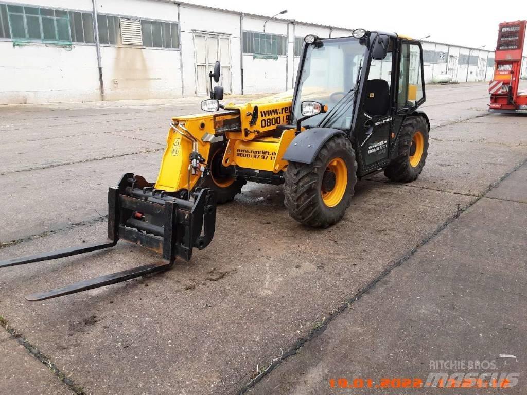 JCB 525-60 Телескопические погрузчики