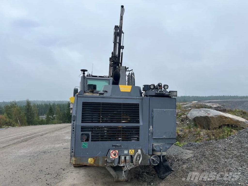 Epiroc Smartroc T35 Буровые вышки