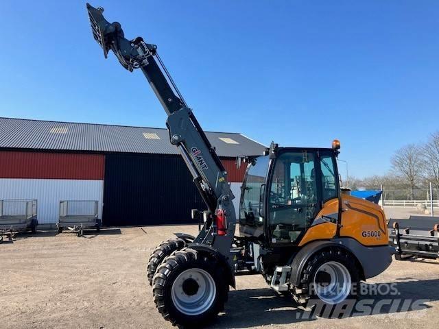 GiANT G5000 tele Сельскохозяйственные телескопические погрузчики