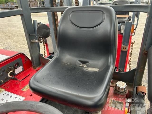 Moffett M5500 Внедорожные погрузчики