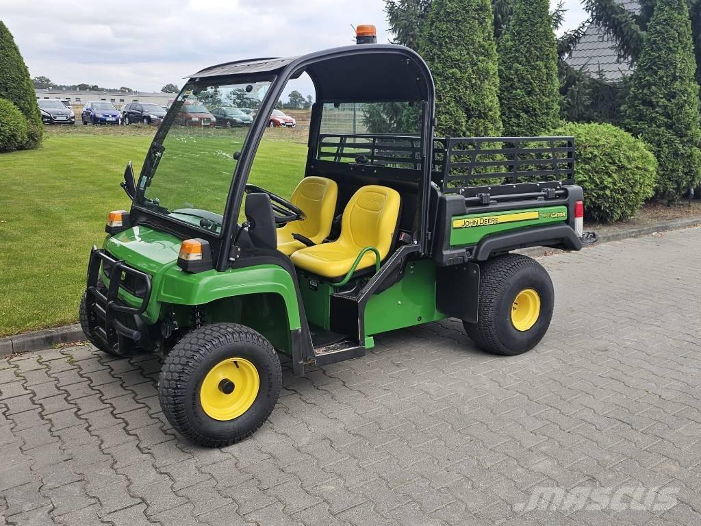 John Deere Gator TE Коммунальные машины