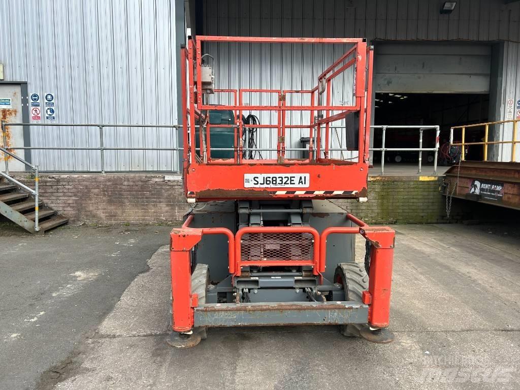 SkyJack SJ 6832 E Ножничные подъемники
