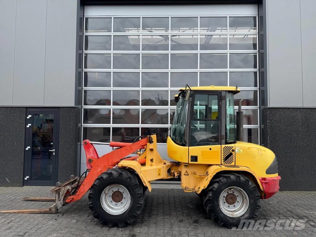 Volvo L35B Фронтальные погрузчики