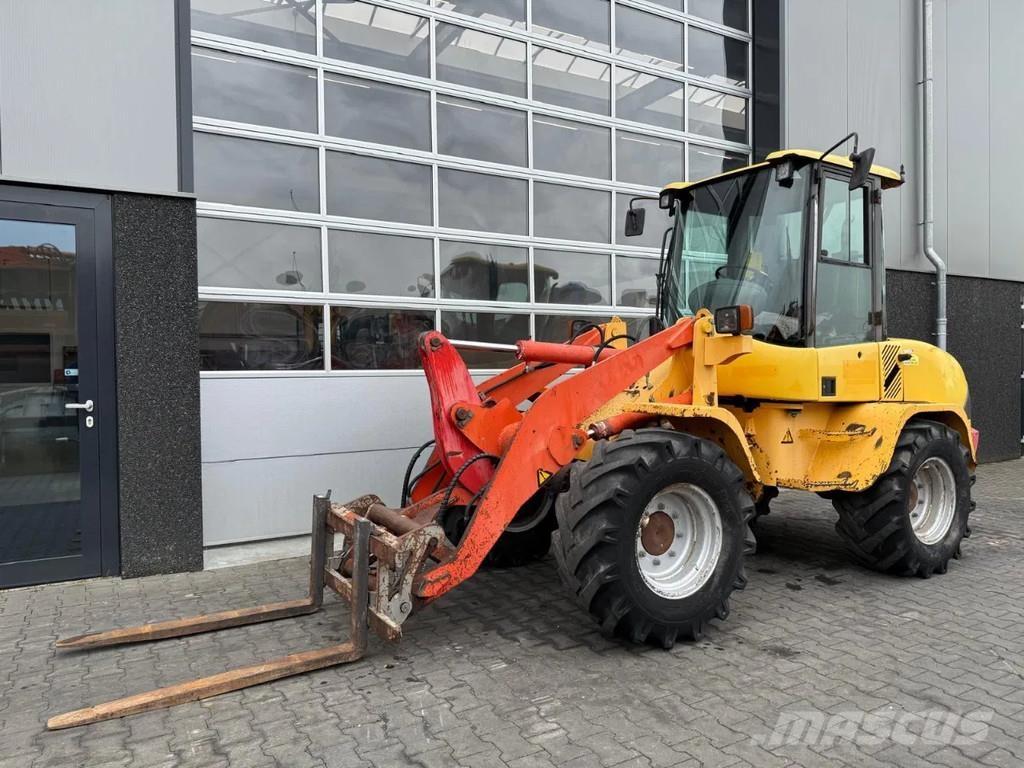Volvo L35B Фронтальные погрузчики