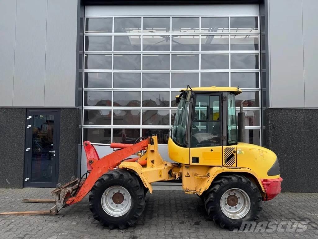Volvo L35B Фронтальные погрузчики