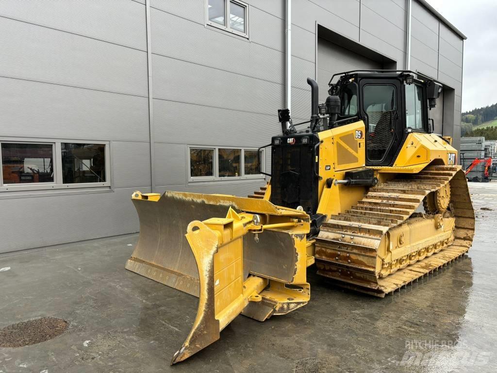 CAT D5-17 LGP Гусеничные бульдозеры