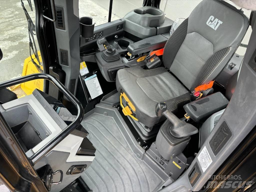CAT D5-17 LGP Гусеничные бульдозеры