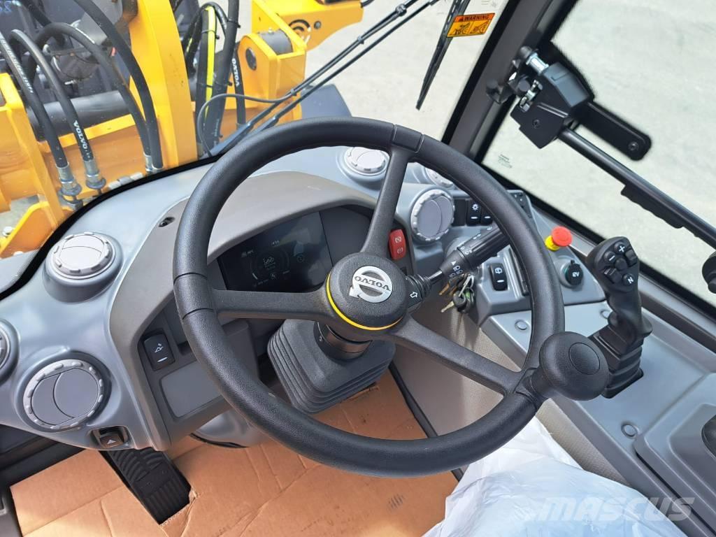 Volvo JL25H Мини-погрузчики
