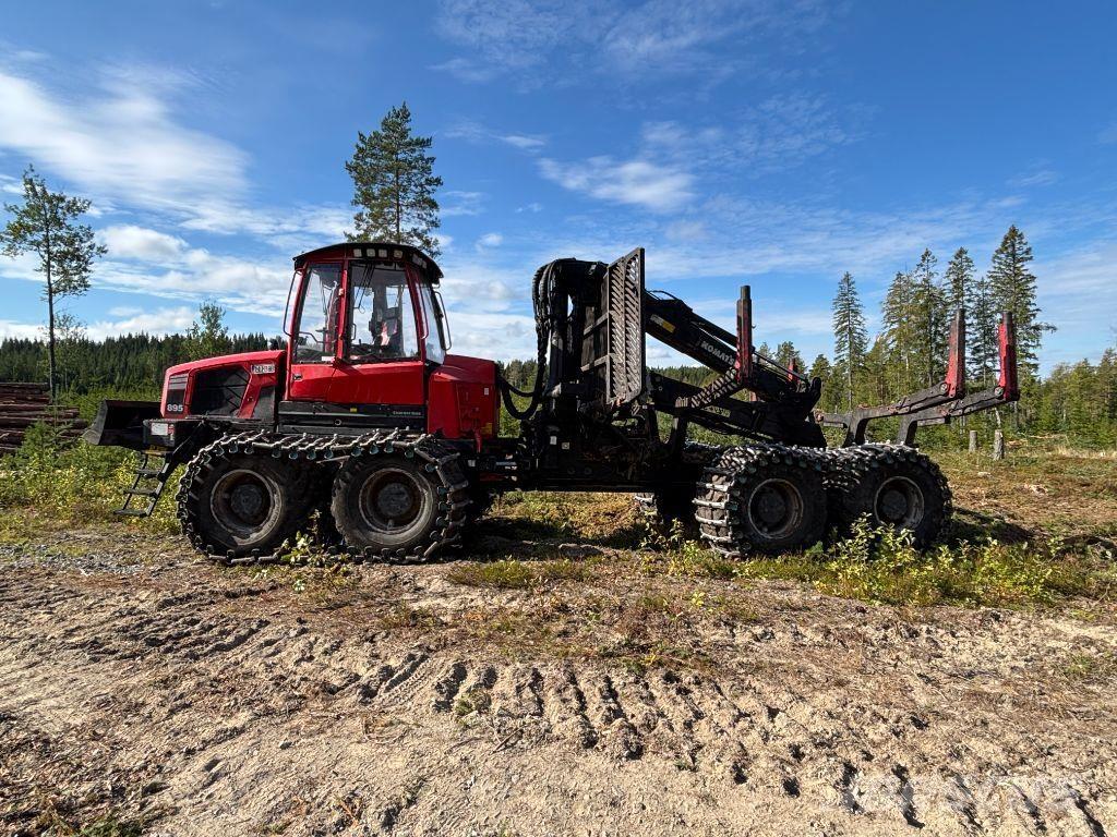 Komatsu 895 Форвардеры