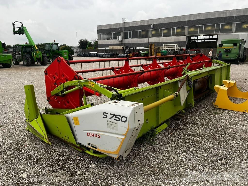 CLAAS S 750 Жатки