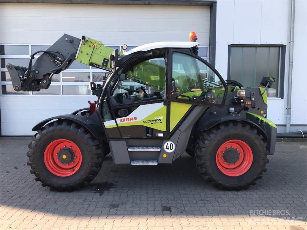 Liebherr T46-7S Телескопические погрузчики