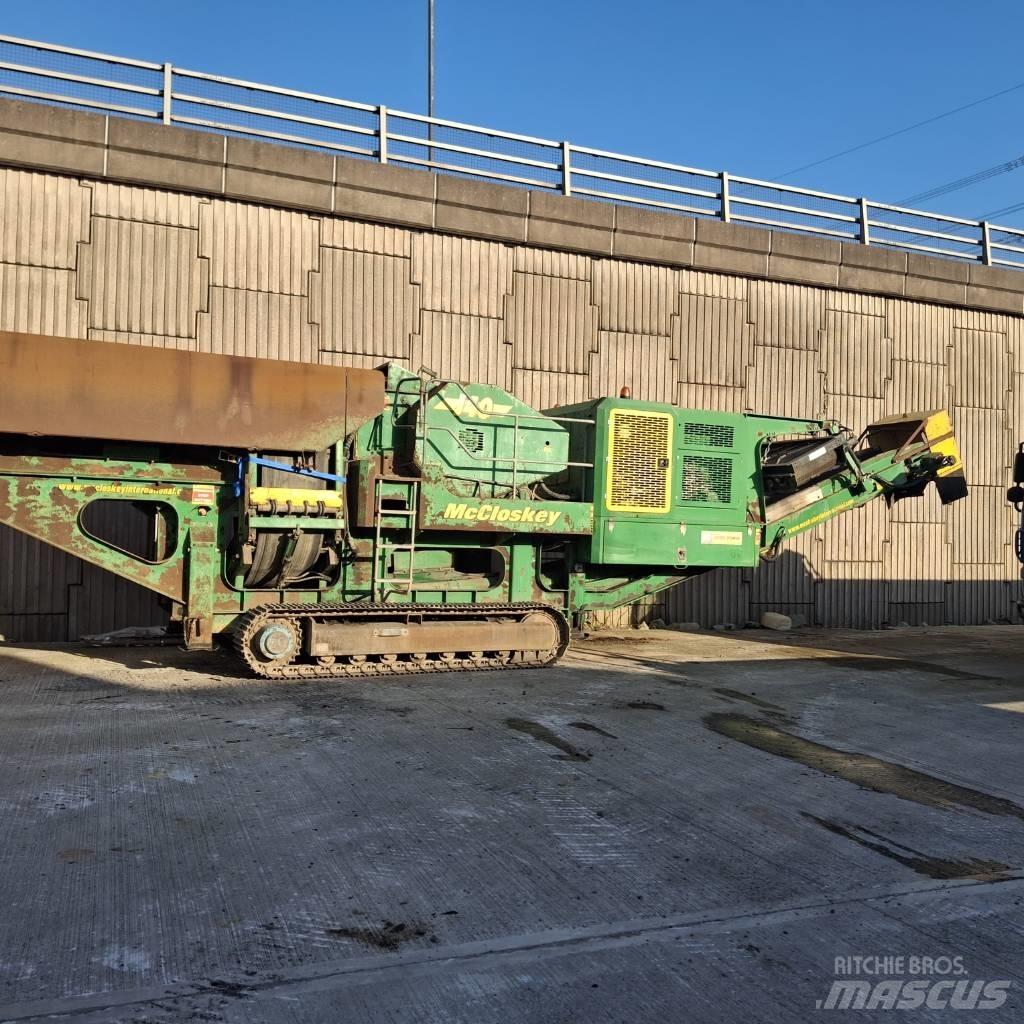 McCloskey J40 Мобильные дробилки