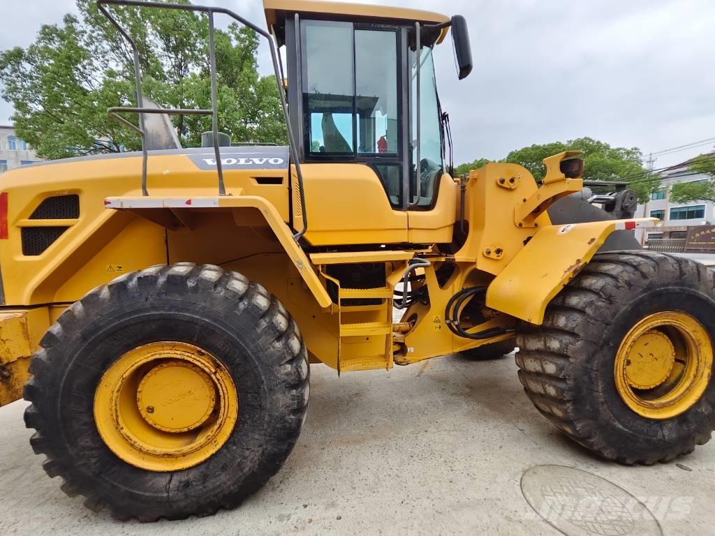 Volvo L 105 Фронтальные погрузчики