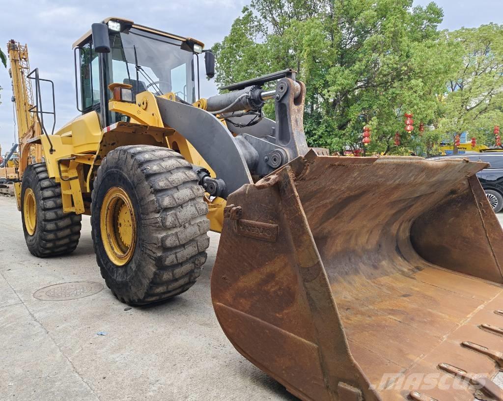 Volvo L 105 Фронтальные погрузчики