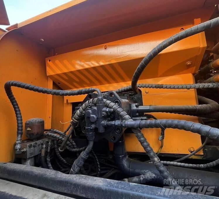Hyundai R330LC-9T Гусеничные экскаваторы