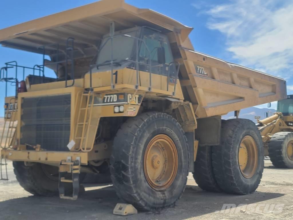 CAT 777D Шарнирно-сочленённые самосвалы