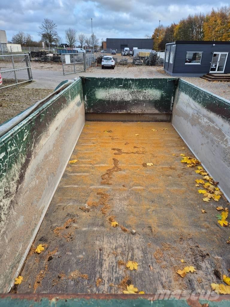  Mtdk 3 axle / tipper / Самосвальные прицепы