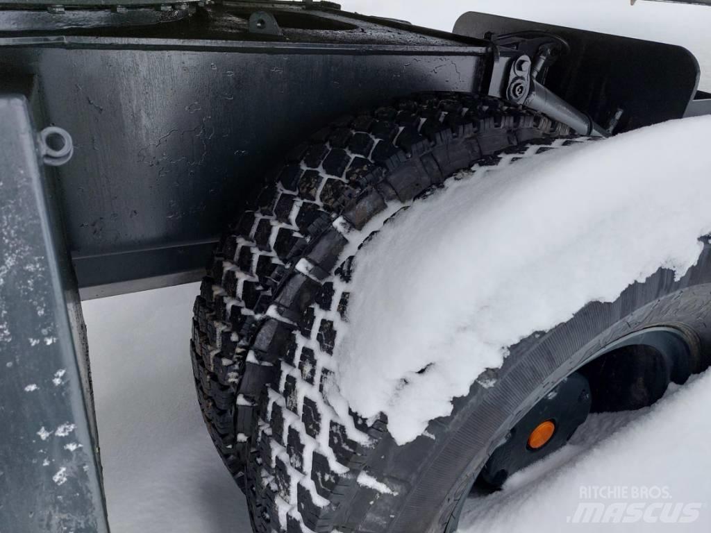 Volvo EW 200 Колёсные экскаваторы
