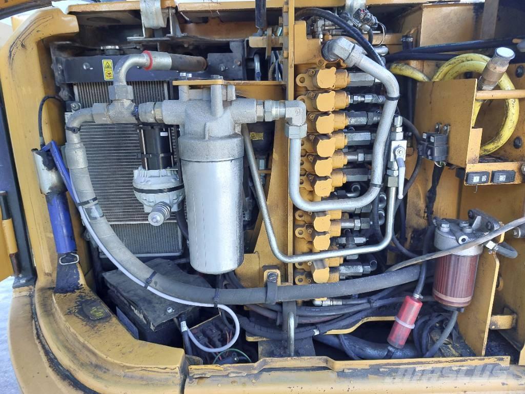 CAT 308E Малые экскаваторы 7т-12т