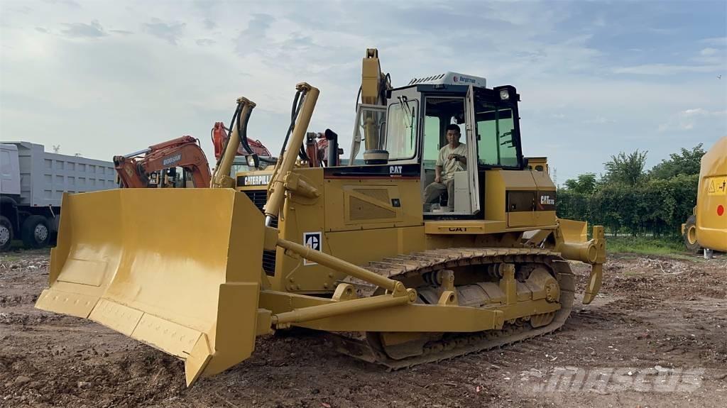 CAT D7G Гусеничные бульдозеры