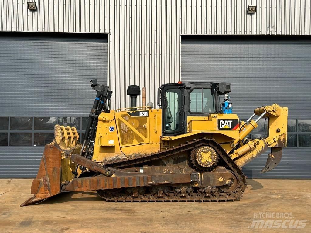 CAT D8R Гусеничные бульдозеры