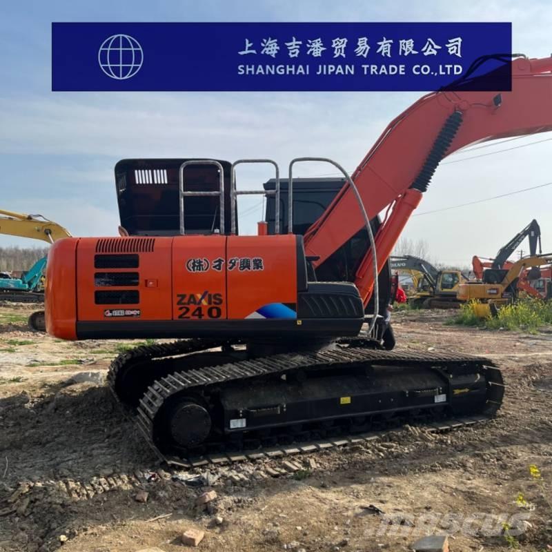Hitachi ZX 240 Гусеничные экскаваторы