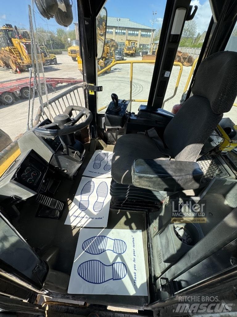 CAT 826H Уплотнители для закладки отходов