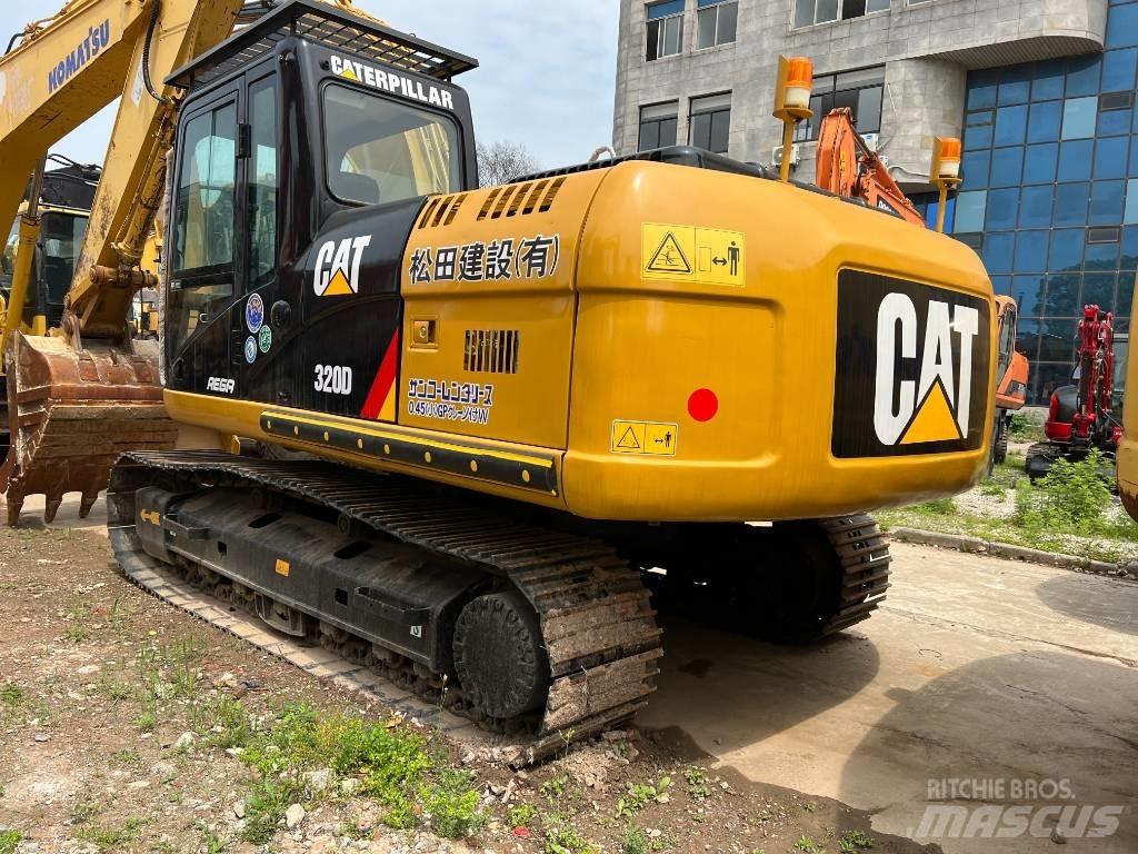 CAT 320 D Гусеничные экскаваторы