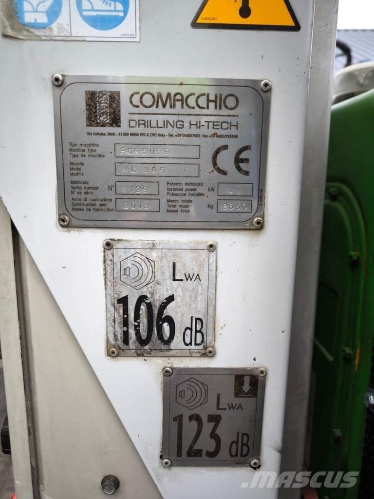 Comacchio MC 305 Гусеничные буровые установки