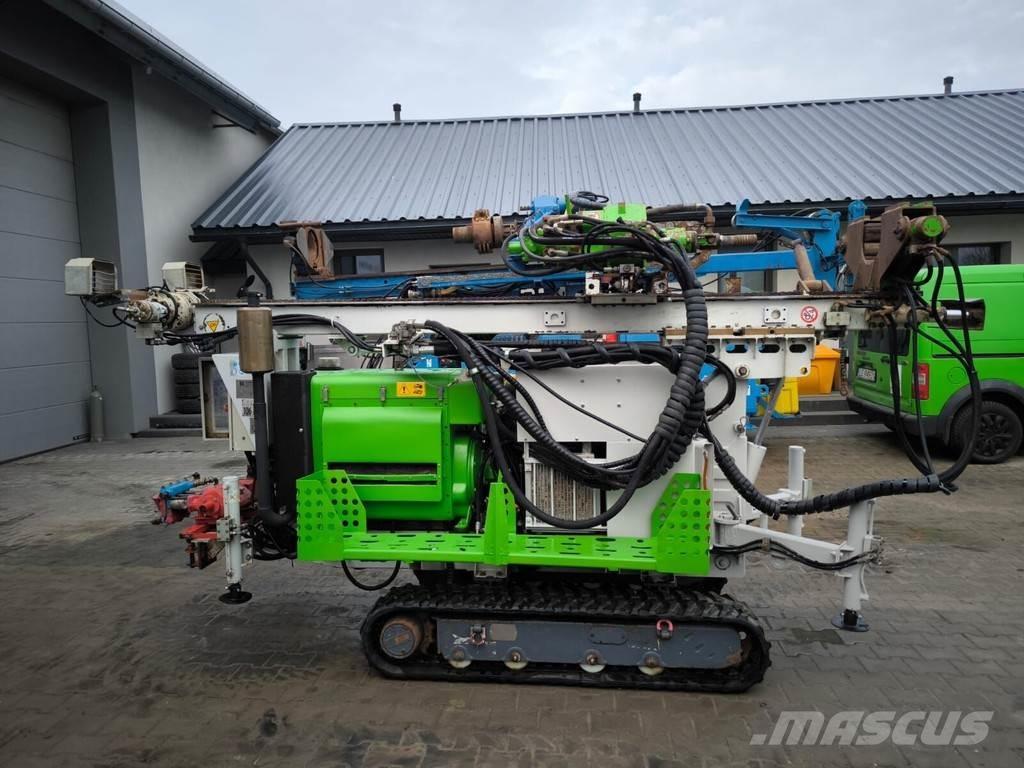 Comacchio MC 305 Гусеничные буровые установки