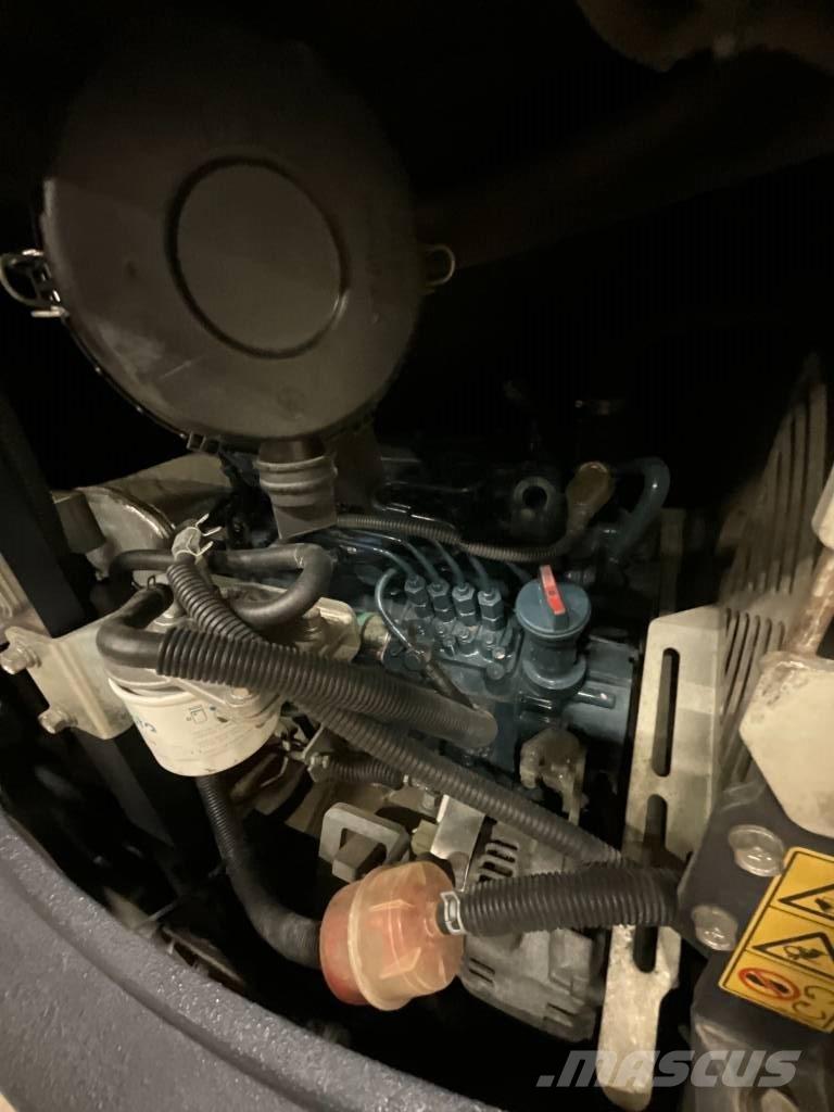 Kubota KX 027-4 Мини-экскаваторы