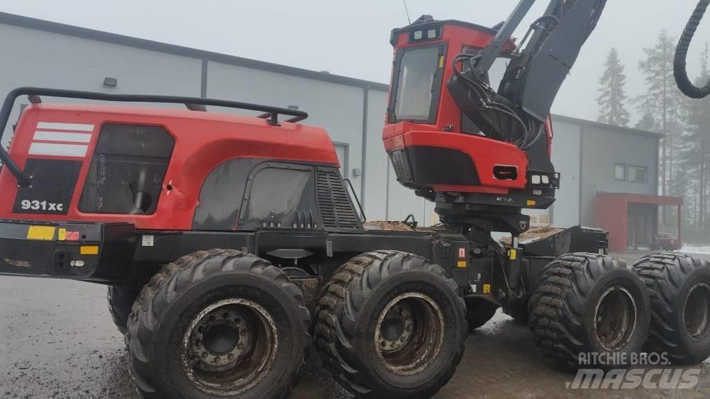 Komatsu 931XC Харвестеры