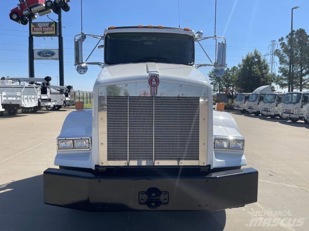 Kenworth T 800 Седельные тягачи