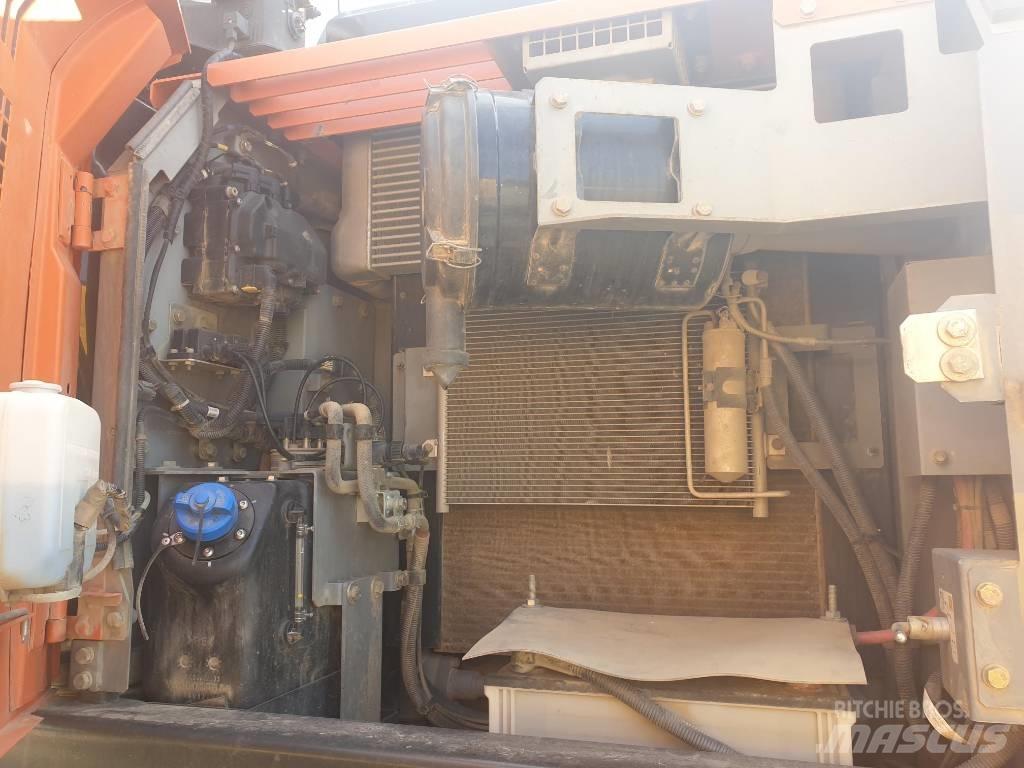 Hitachi ZX140W-6 Колёсные экскаваторы