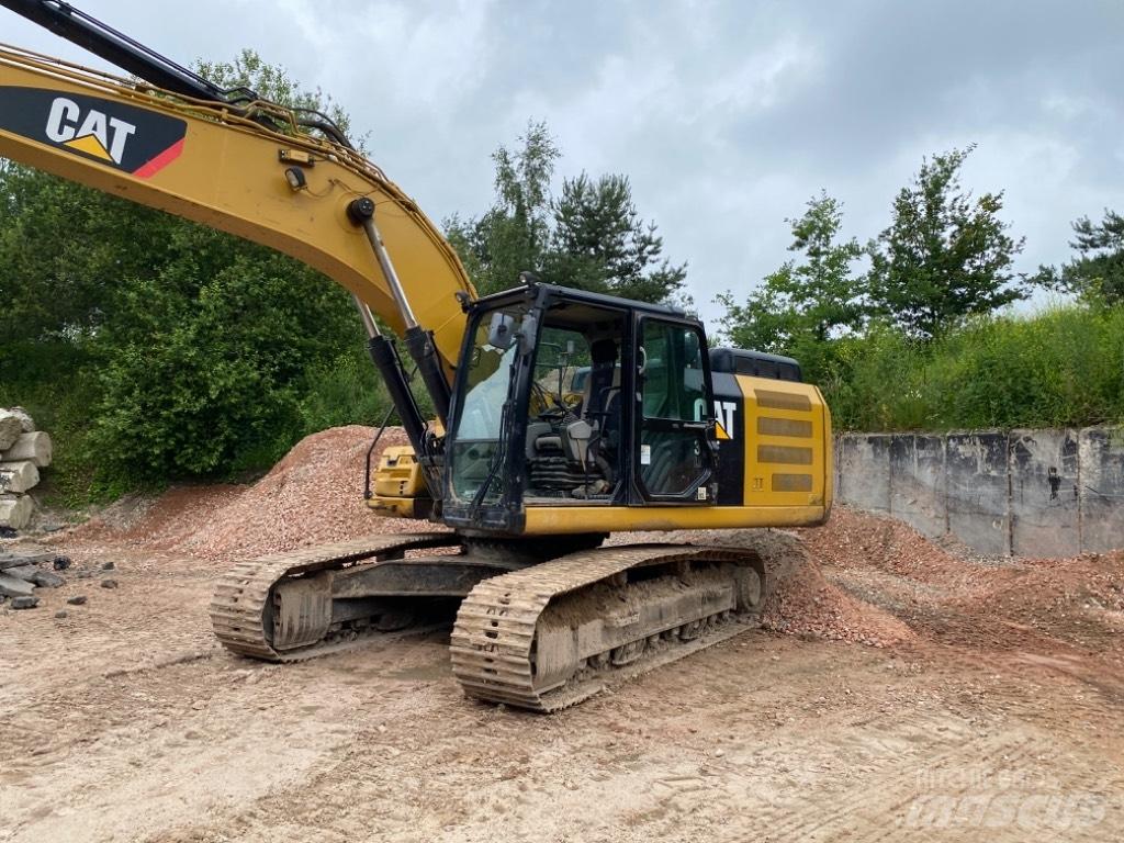 CAT 326 F L Гусеничные экскаваторы
