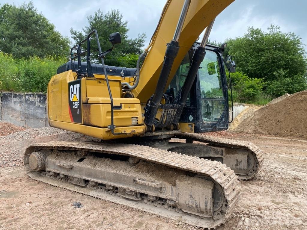 CAT 326 F L Гусеничные экскаваторы