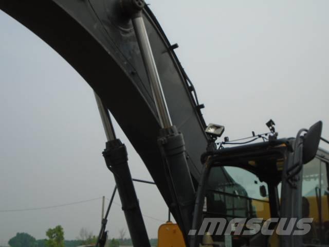 John Deere 450 DLC Гусеничные экскаваторы