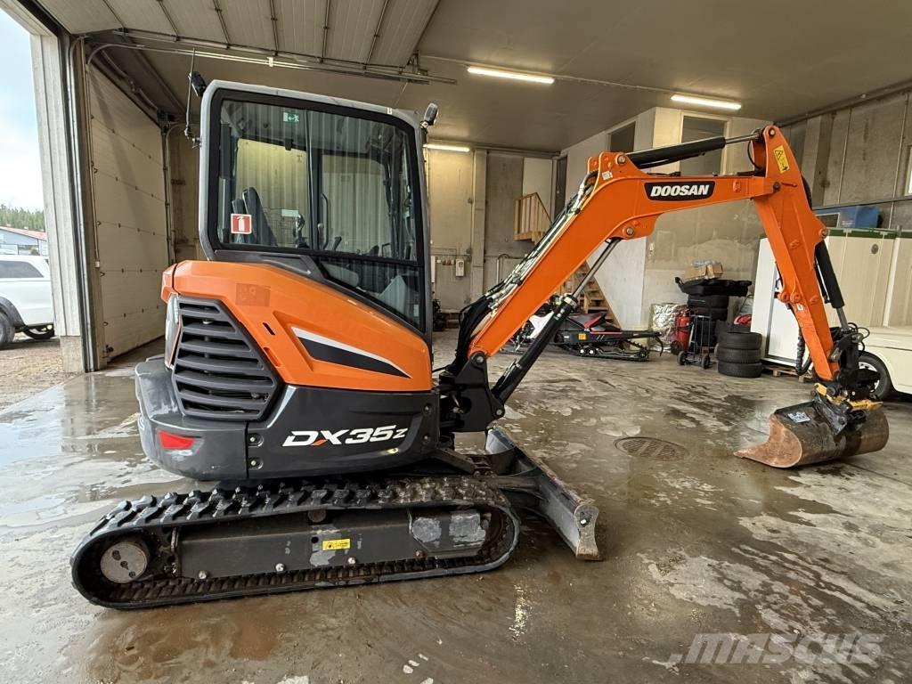 Develon DX 35 Z Мини-экскаваторы