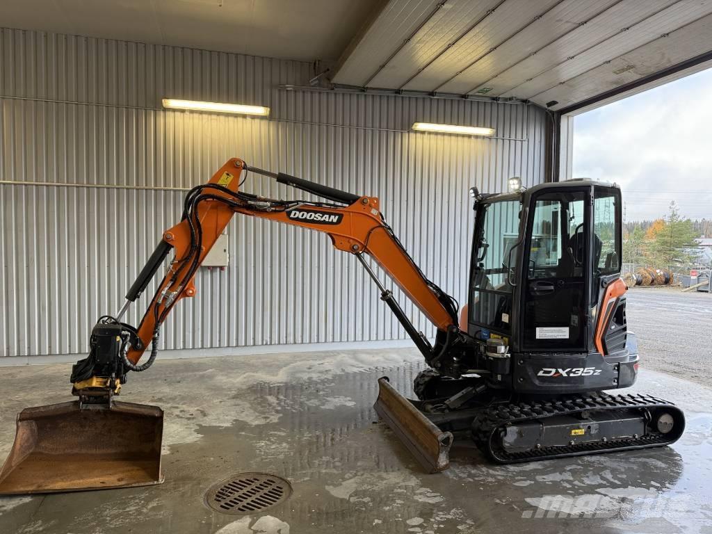 Develon DX 35 Z Мини-экскаваторы