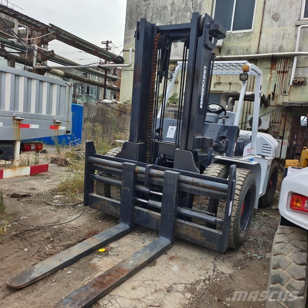 TCM FD 100 Дизельные погрузчики