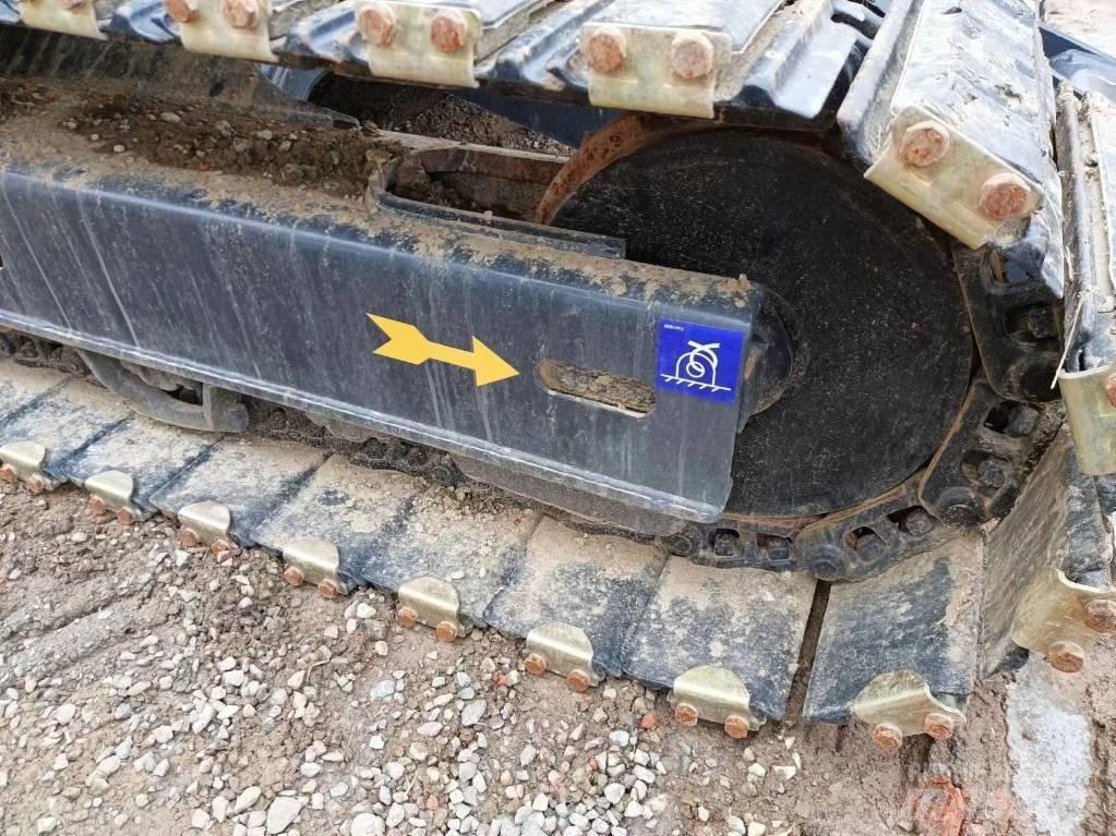 Komatsu PC 70-8 Гусеничные экскаваторы