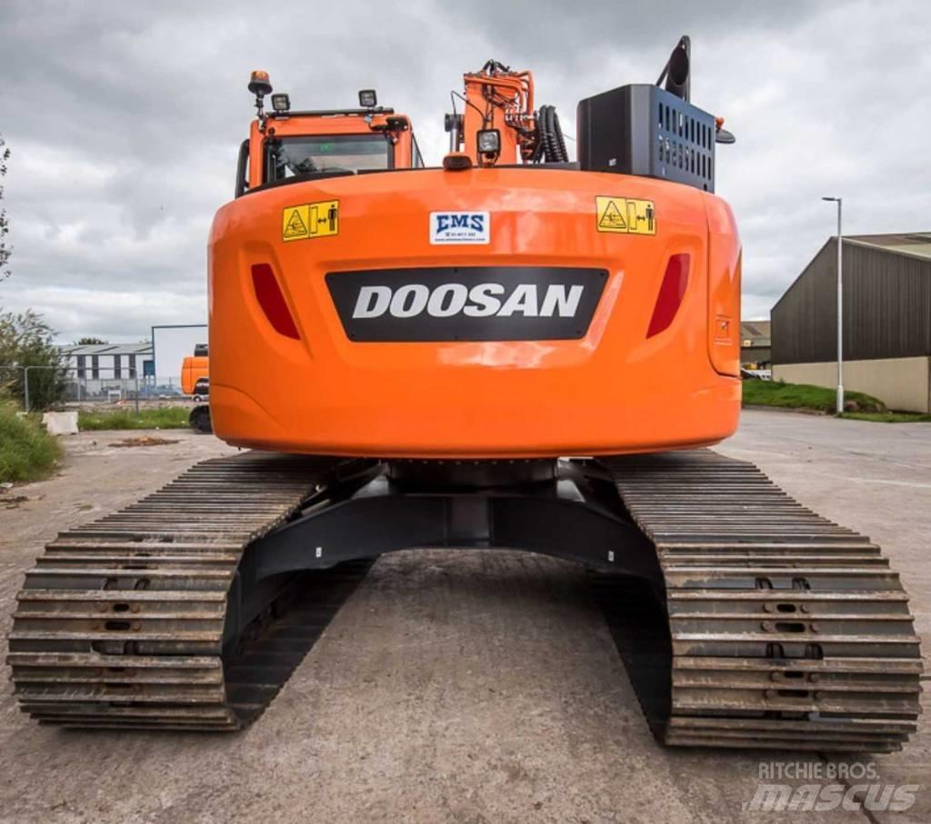 Doosan DX 235 LCR-5 Гусеничные экскаваторы