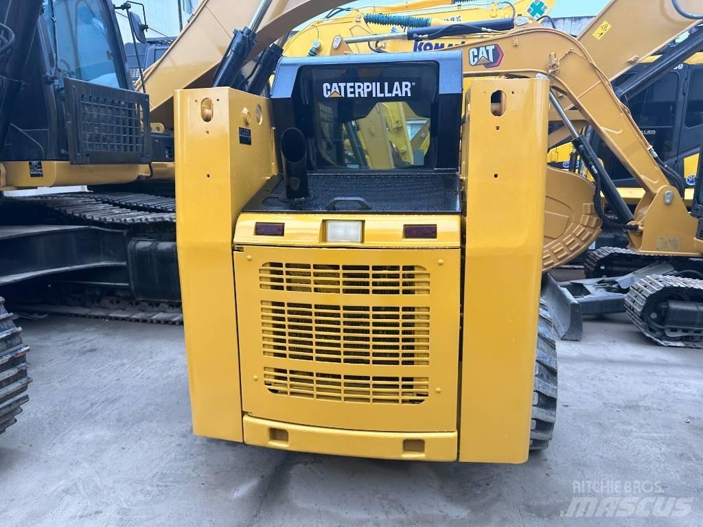 CAT 246 D Мини-погрузчики